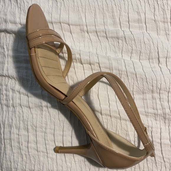 david’s bridal strappy sandal - Picture 3 of 5